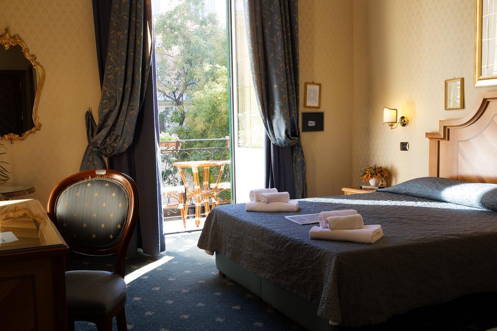 Les Chambres D'Or Rom Rum bild