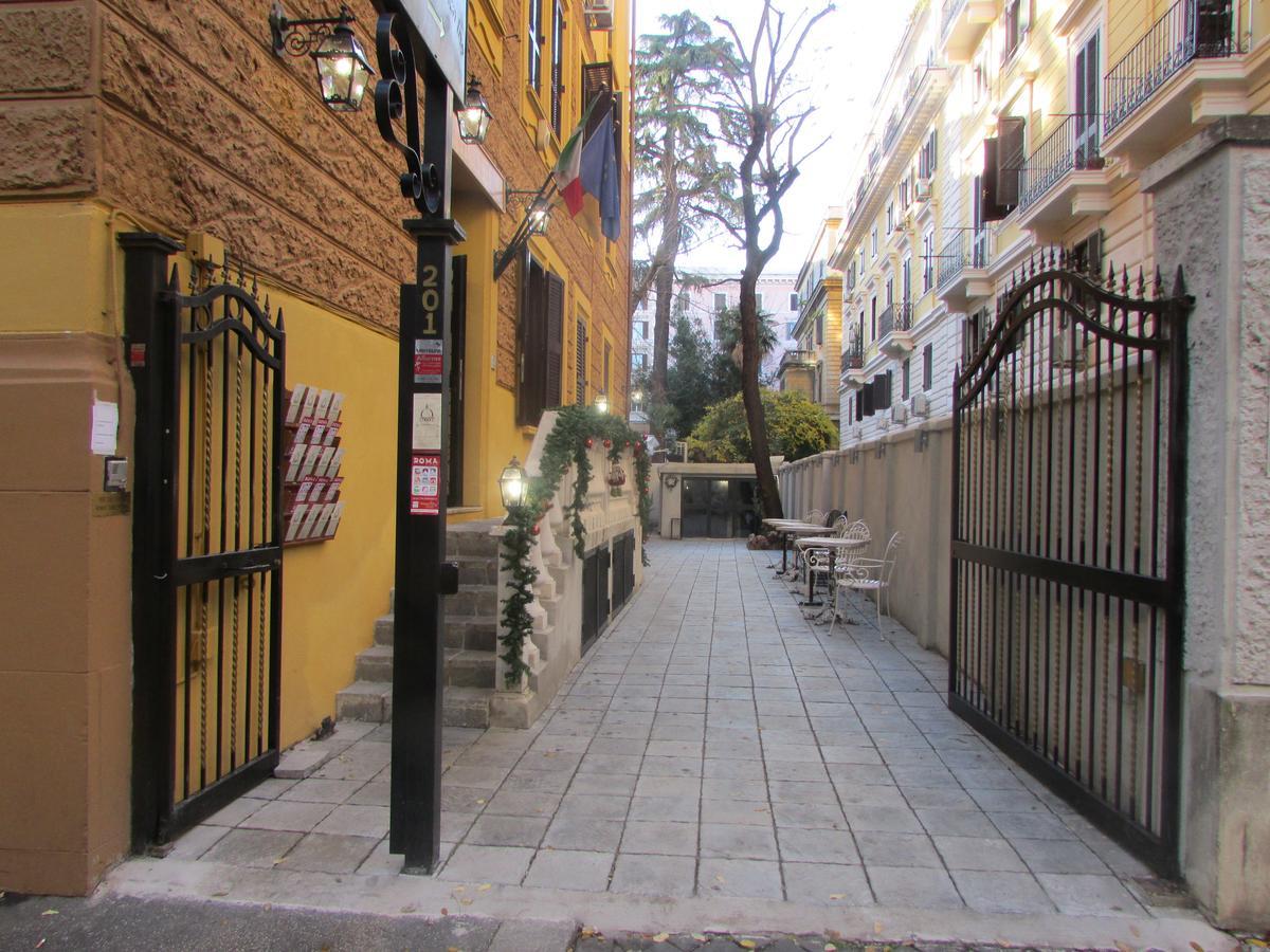 Les Chambres D'Or Rom Exteriör bild